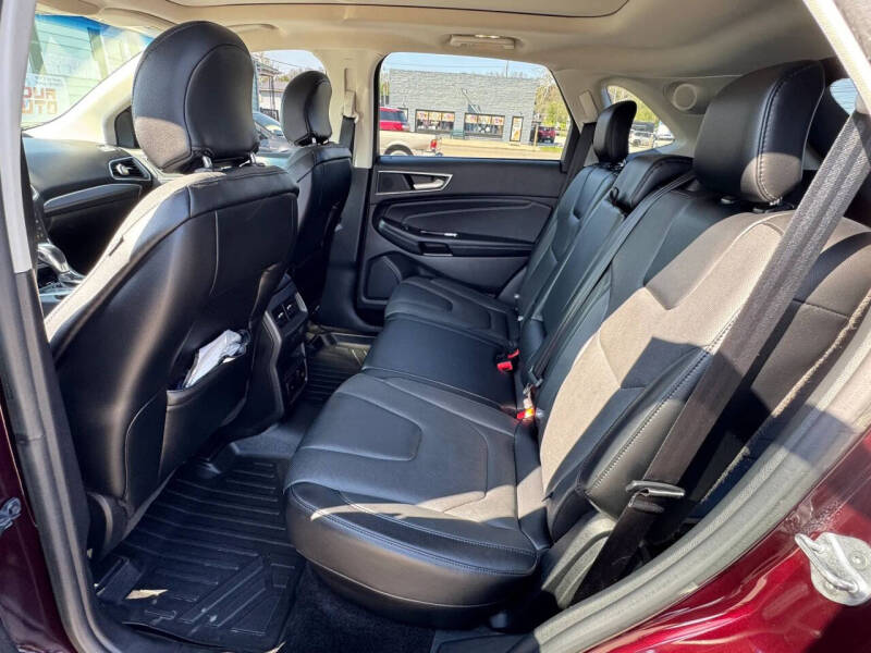 2018 Ford Edge Titanium