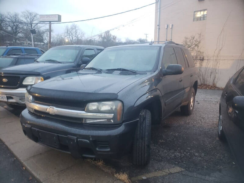 2005 Chevrolet TrailBlazer for sale at Family Outdoors LLC in Kansas City MO