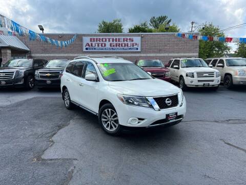 2014 Nissan Pathfinder for sale at Brothers Auto Group in Youngstown OH