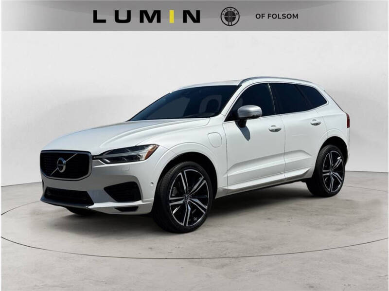 2019 Volvo XC60 T8 eAWD R-Design