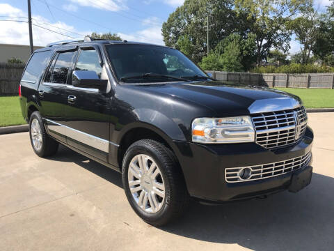 2011 Lincoln Navigator for sale at CARZLOT in Portsmouth VA