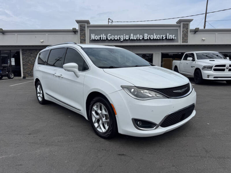2020 Chrysler Pacifica Touring L
