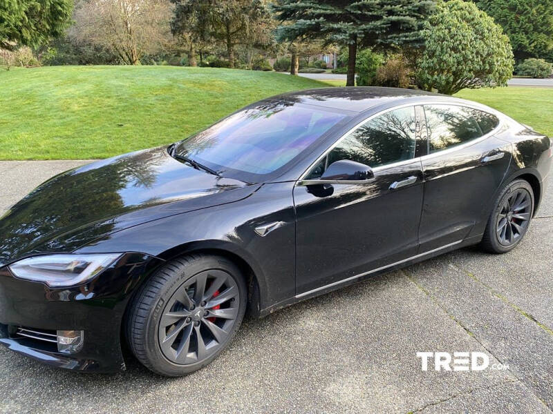 2020 Tesla Model S Performance