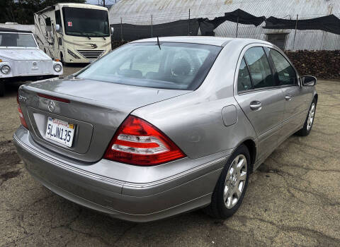 2005 Mercedes-Benz C-Class C 320