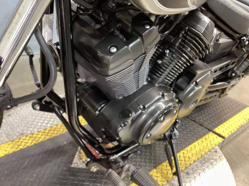 2017 Yamaha Bolt R-Spec