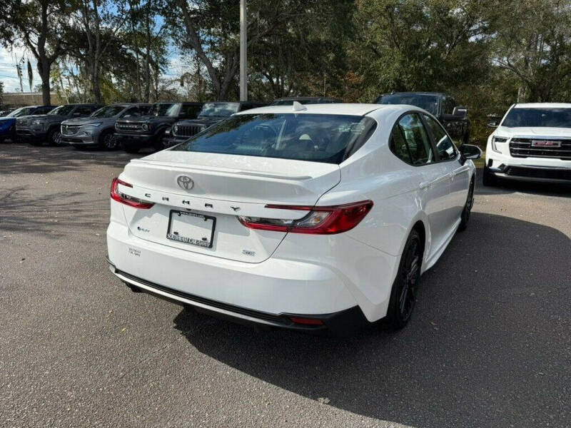 2026 Toyota Camry SE