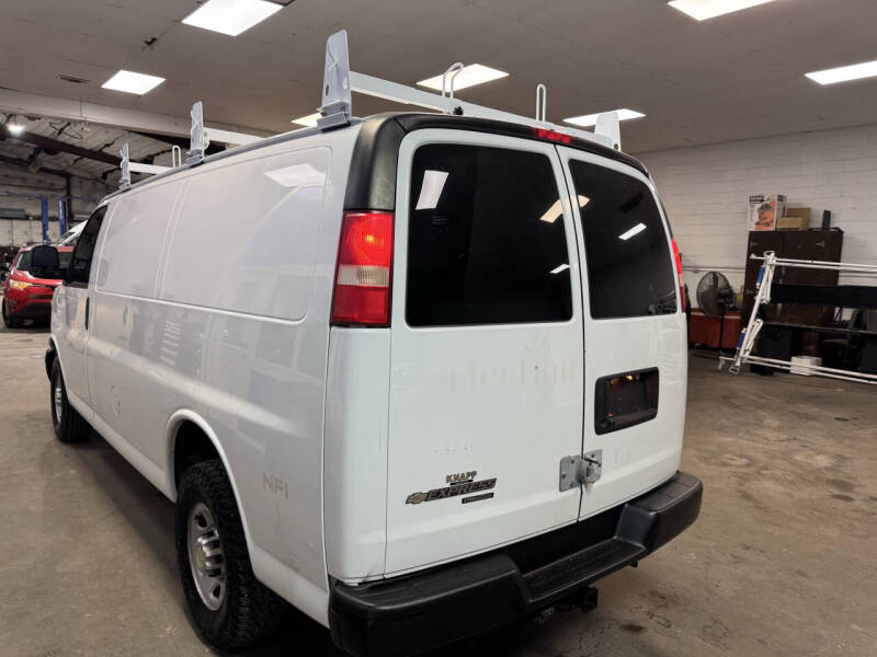 2014 Chevrolet Express 2500
