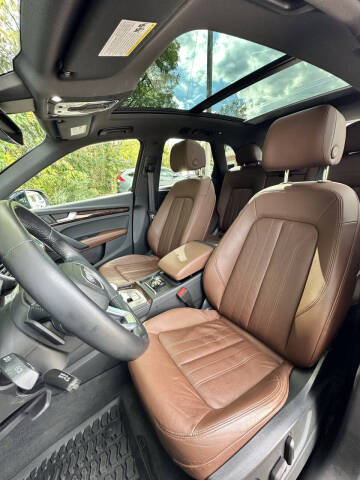 2020 Audi Q5 quattro Premium Plus 45 TFSI