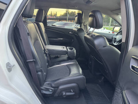 2019 Dodge Journey Crossroad