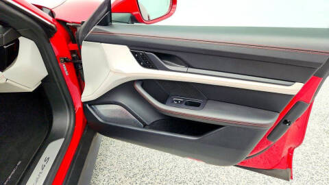 2024 Porsche Taycan 4S