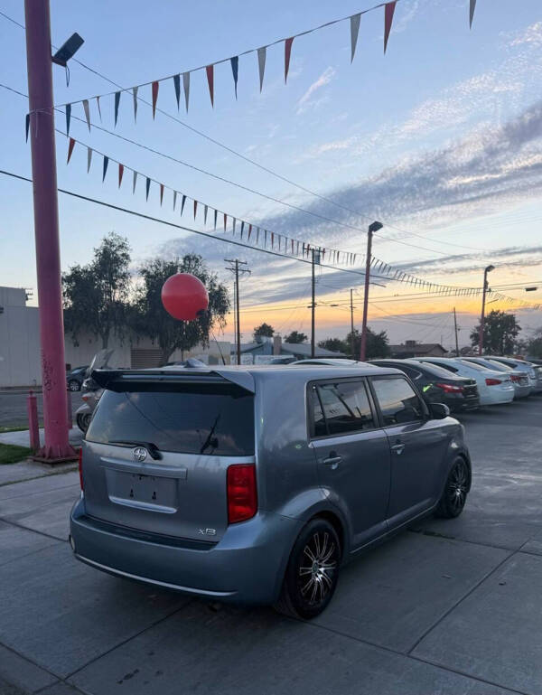 2009 Scion xB