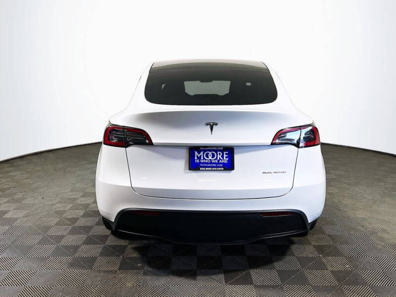 2025 Tesla Model Y Long Range