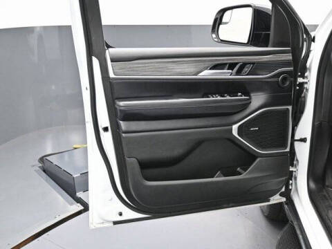 2023 Jeep Wagoneer L Series II