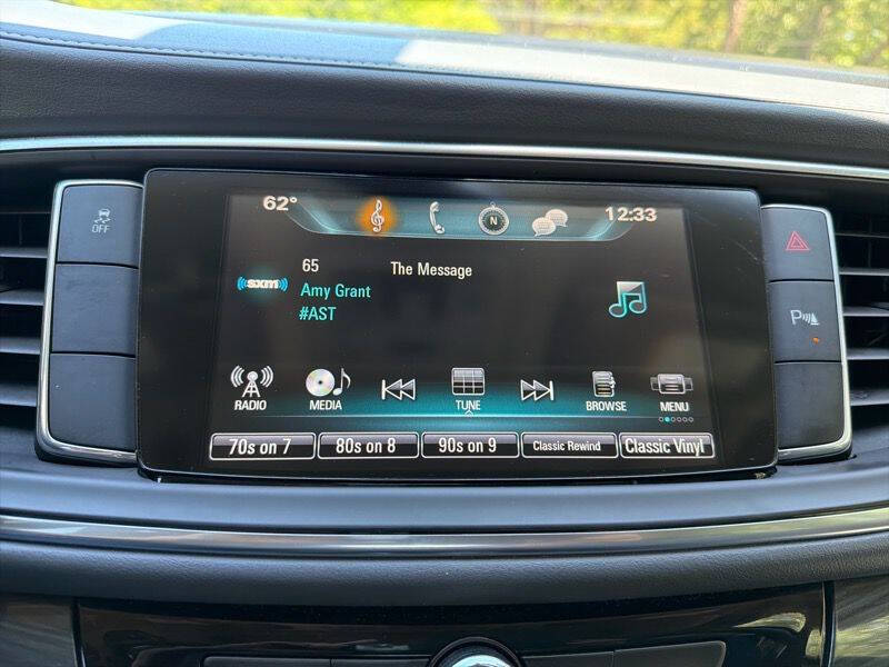 2019 Buick Enclave Essence
