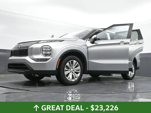 2025 Mitsubishi Outlander ES