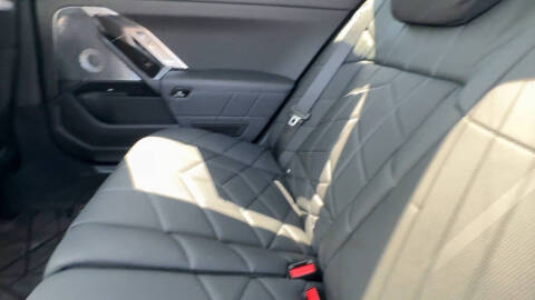 2023 BMW 7 Series 760i xDrive