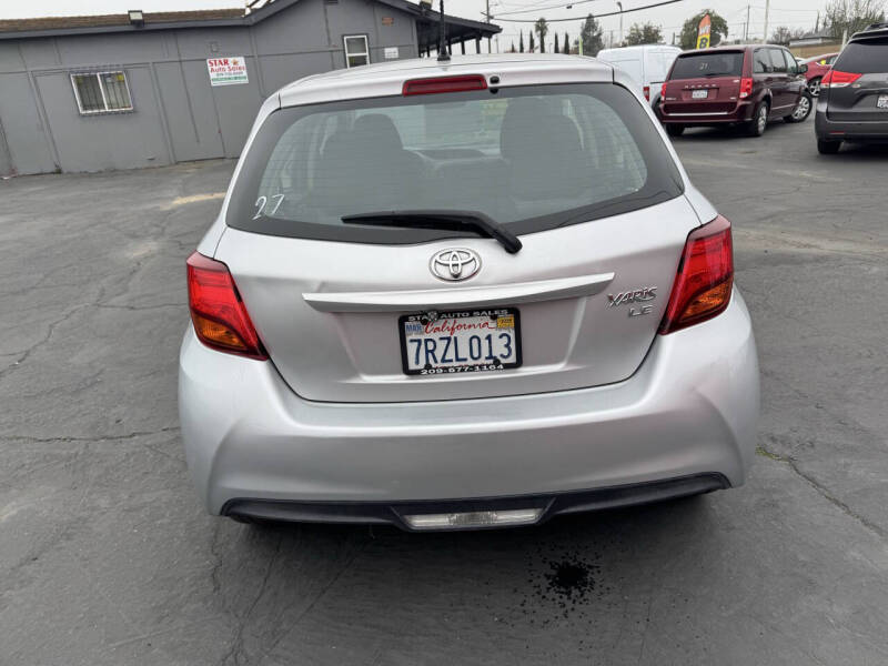 2016 Toyota Yaris 5-Door LE