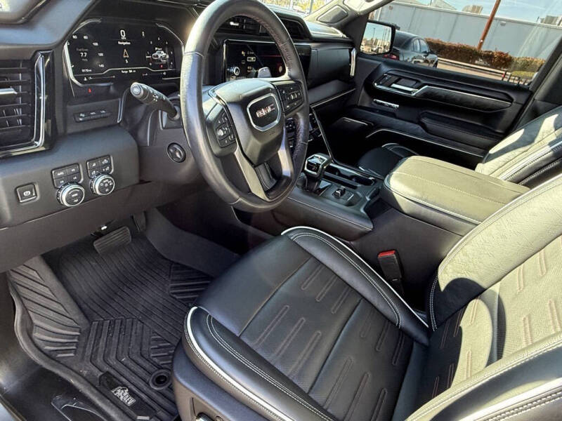 2024 GMC Sierra 1500 AT4X