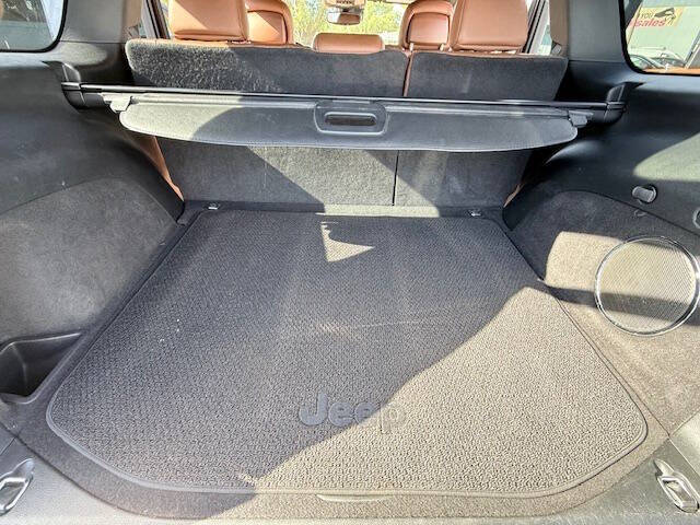 2017 Jeep Grand Cherokee Summit