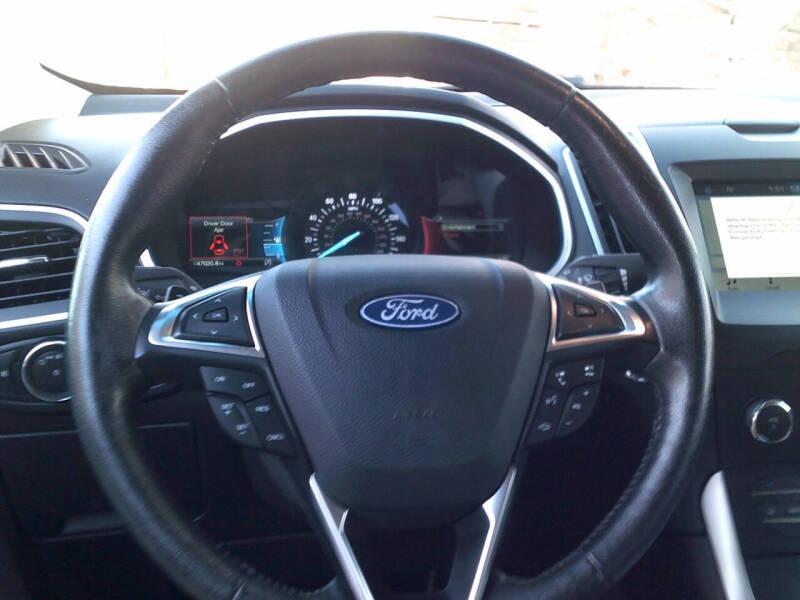 2019 Ford Edge SEL