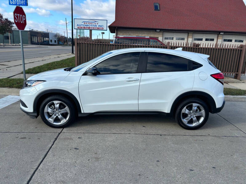 2021 Honda HR-V LX photo 8