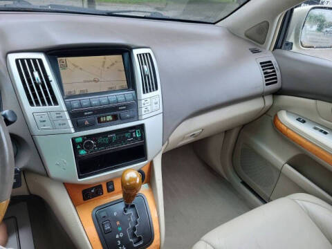 2004 Lexus RX 330