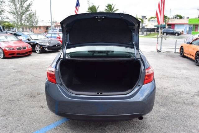 2017 Toyota Corolla LE