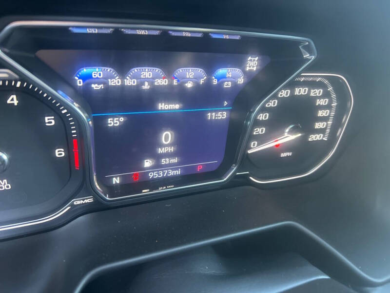 2021 GMC Yukon XL SLT