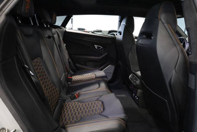 2021 Lamborghini Urus