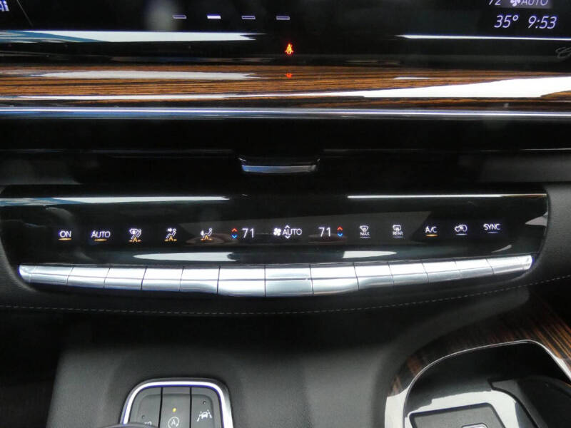 2023 Cadillac Escalade Premium Luxury