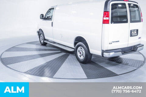 2022 GMC Savana 2500