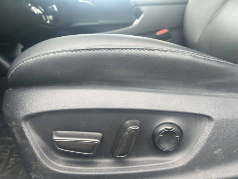 2021 Toyota Prius XLE