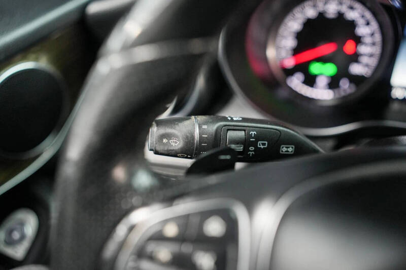 2017 Mercedes-Benz GLC GLC 300 4MATIC