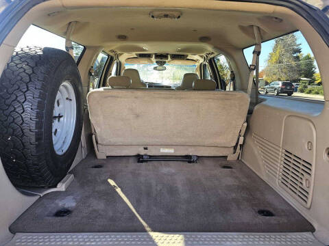 2004 Ford Excursion Limited