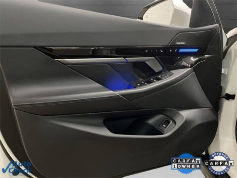 2025 BMW 5 Series 530i xDrive