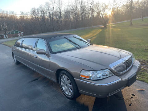 2003 Lincoln Town Car for sale at Trocci's Auto Sales in West Pittsburg PA