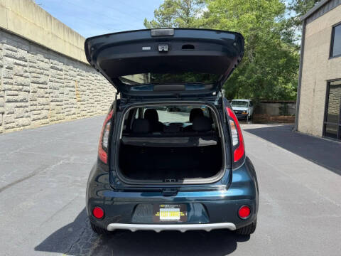 2018 Kia Soul +
