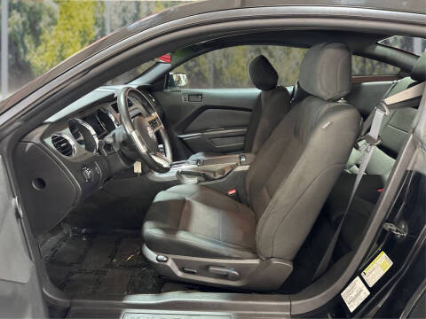 2013 Ford Mustang V6