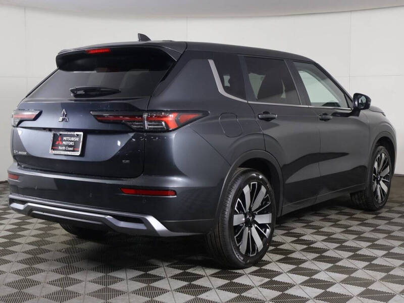 2026 Mitsubishi Outlander SE