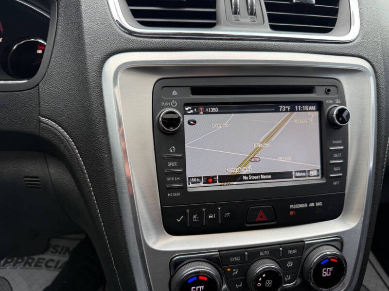 2016 GMC Acadia SLT-1