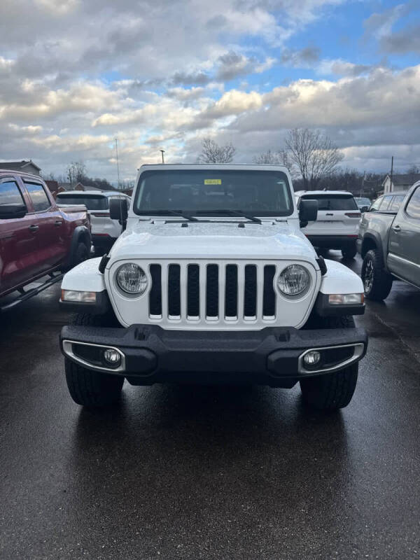 2023 Jeep Gladiator Overland