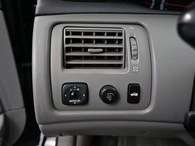 2002 Toyota Avalon XL