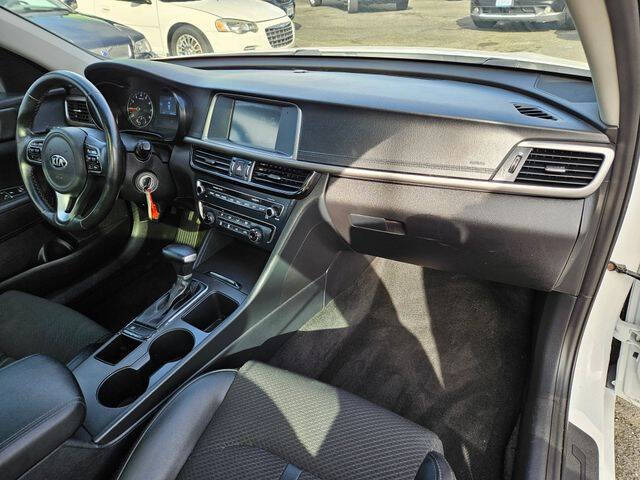2016 Kia Optima LX