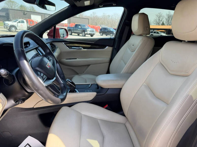 2017 Cadillac XT5
