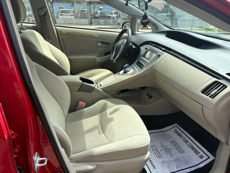 2012 Toyota Prius Three