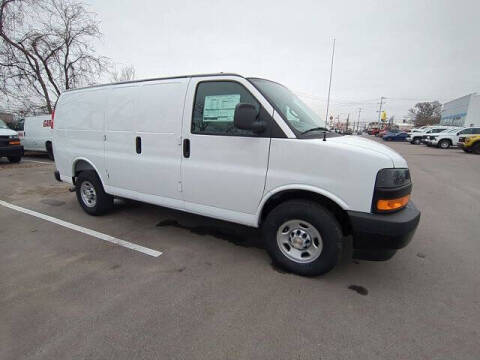 2025 Chevrolet Express 2500