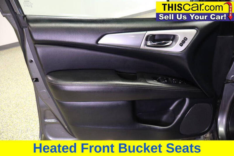 2020 Nissan Pathfinder SL