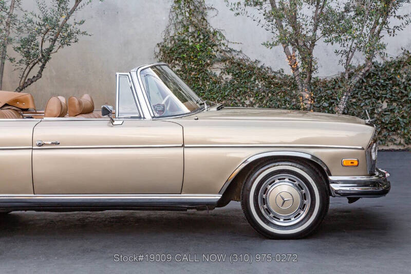 1970 Mercedes-Benz 280-Class