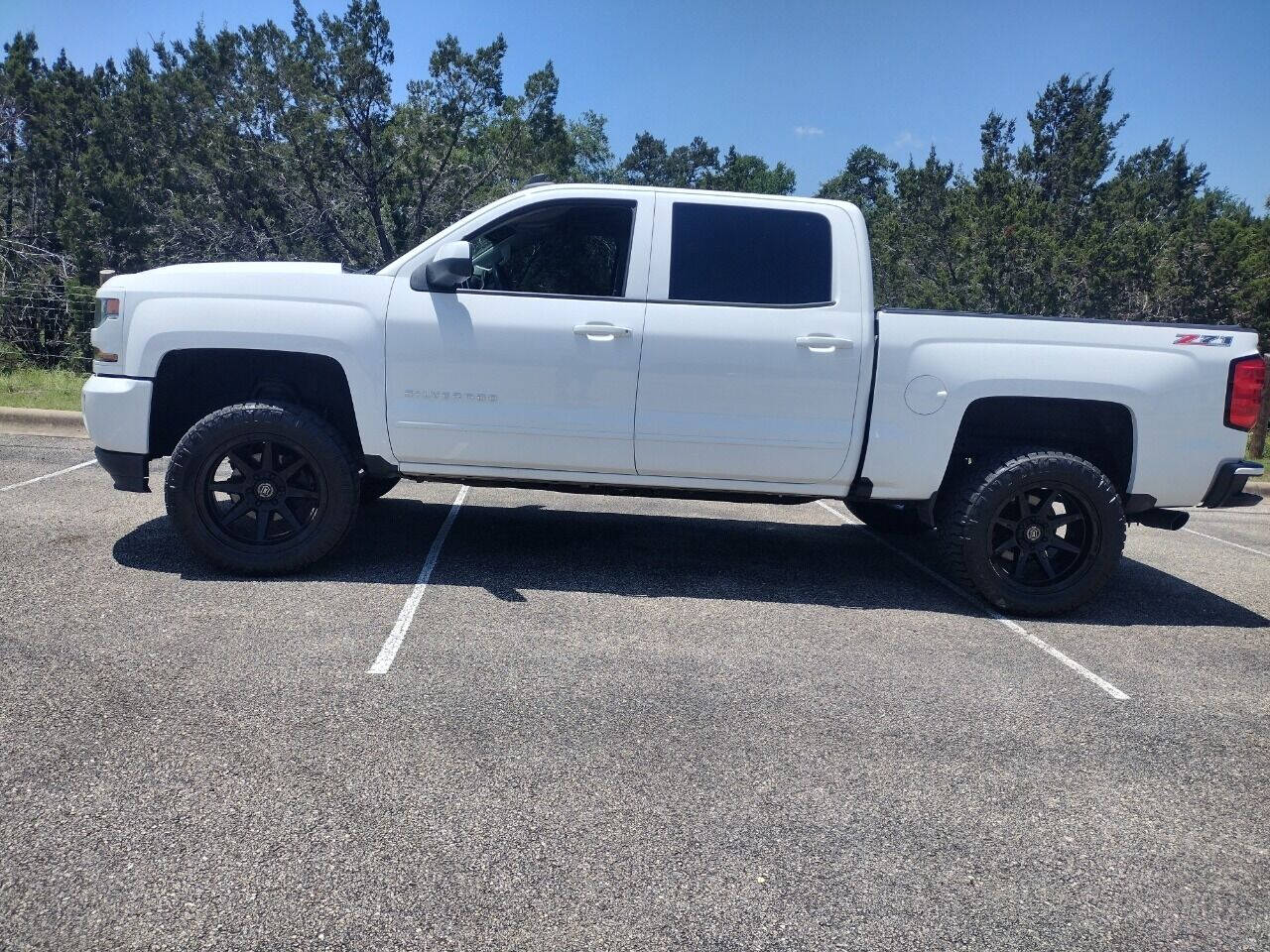 2017 Chevrolet Silverado 1500 for sale at T.D.D.S.Auto in Cedar Park, TX