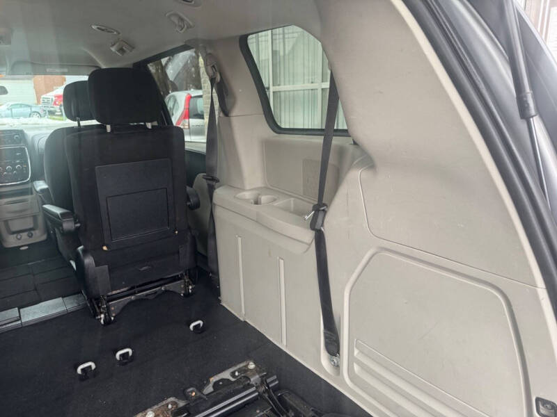 2014 Dodge Grand Caravan SE